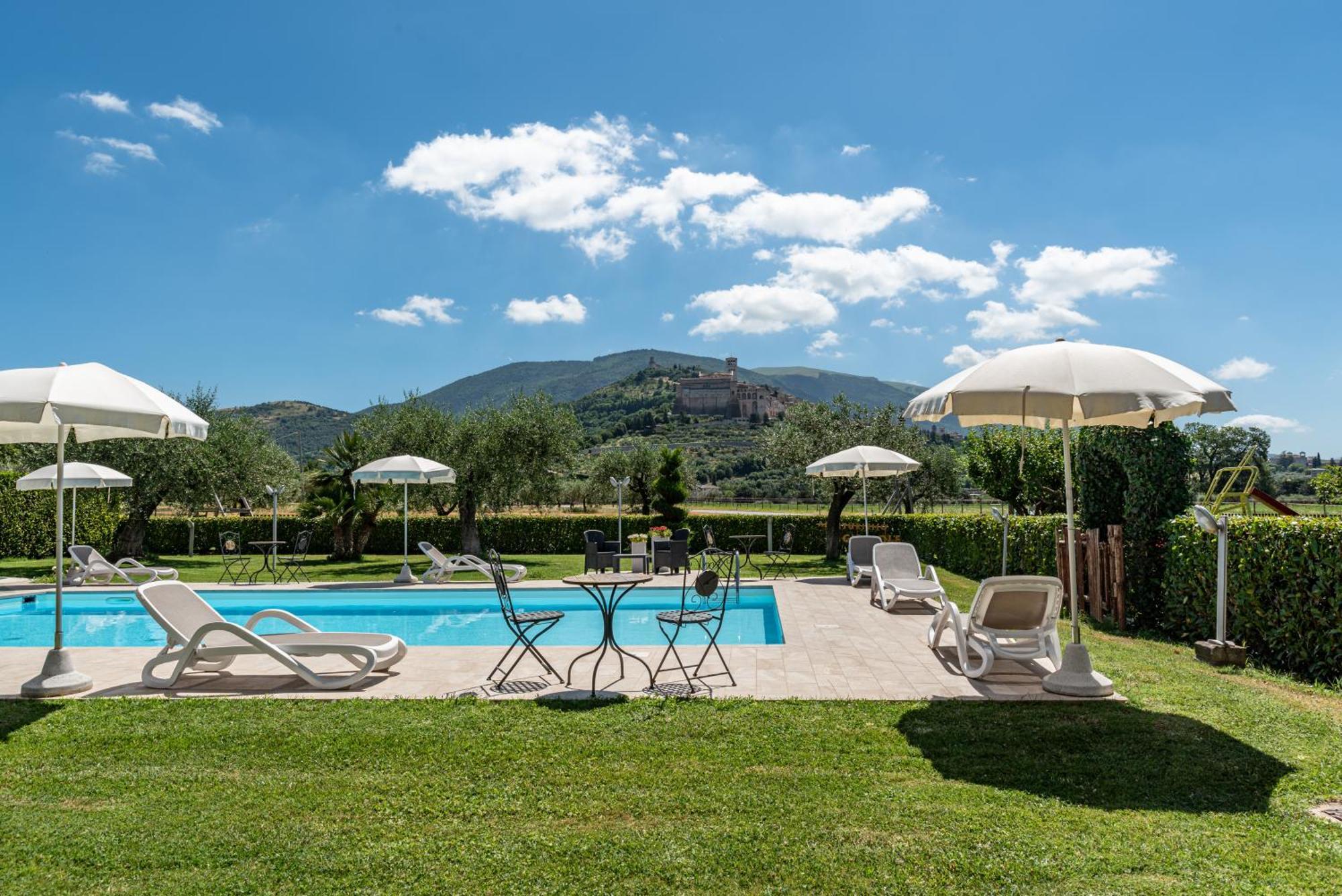 Agriturismo Il Girasole Ασίζη Εξωτερικό φωτογραφία