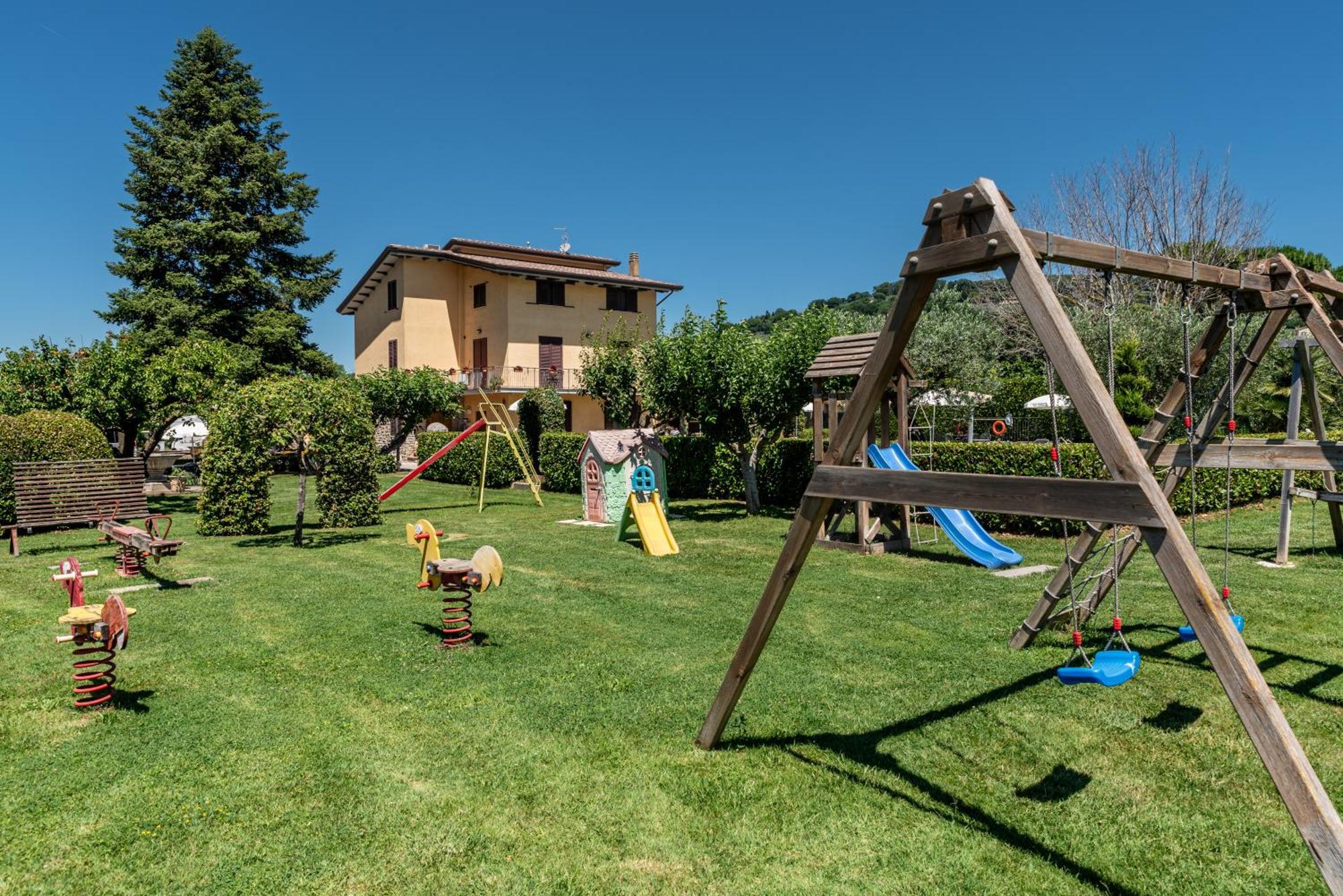 Agriturismo Il Girasole Ασίζη Εξωτερικό φωτογραφία