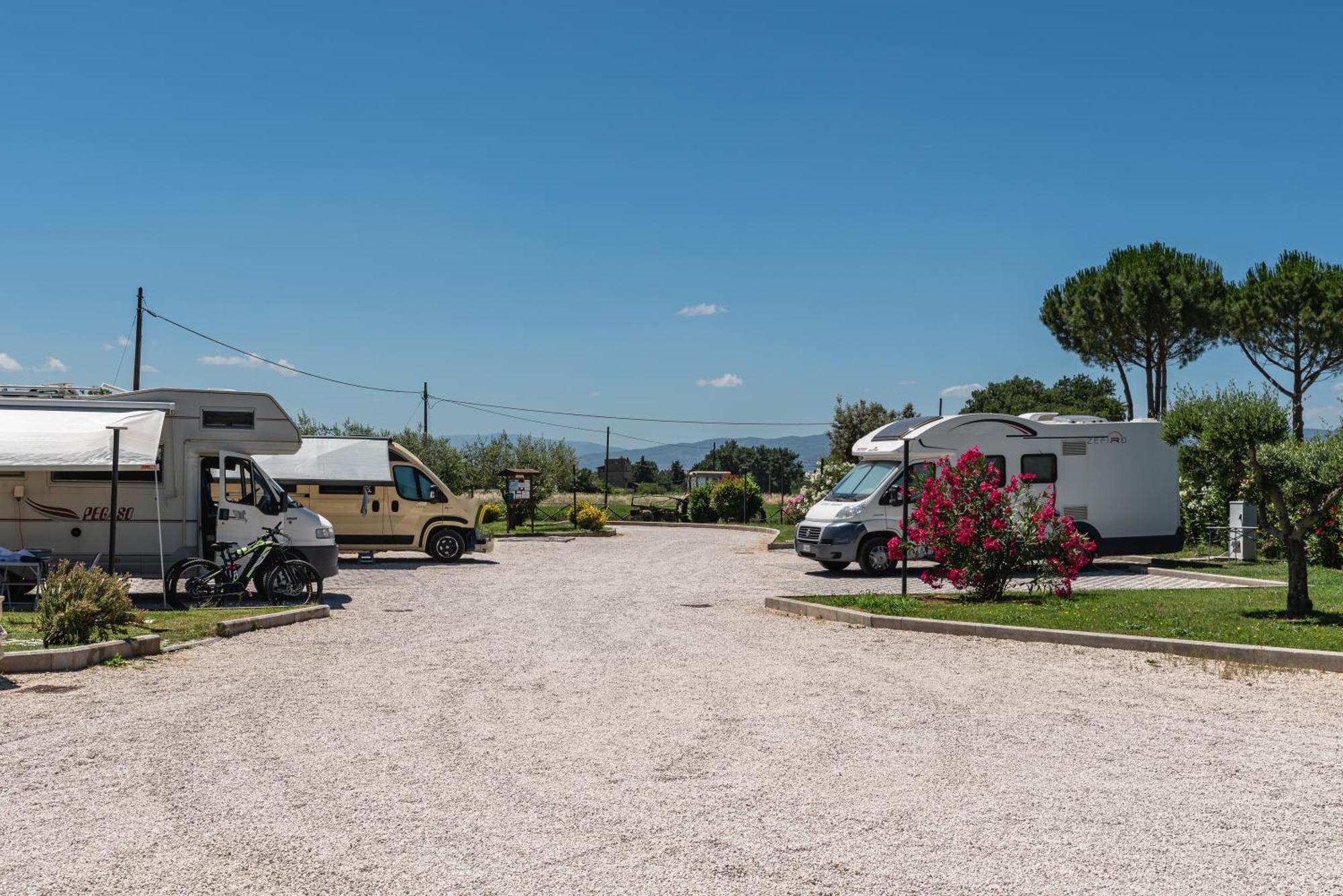 Agriturismo Il Girasole Ασίζη Εξωτερικό φωτογραφία