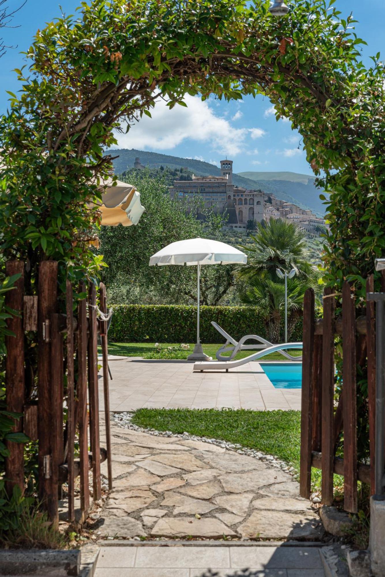 Agriturismo Il Girasole Ασίζη Εξωτερικό φωτογραφία