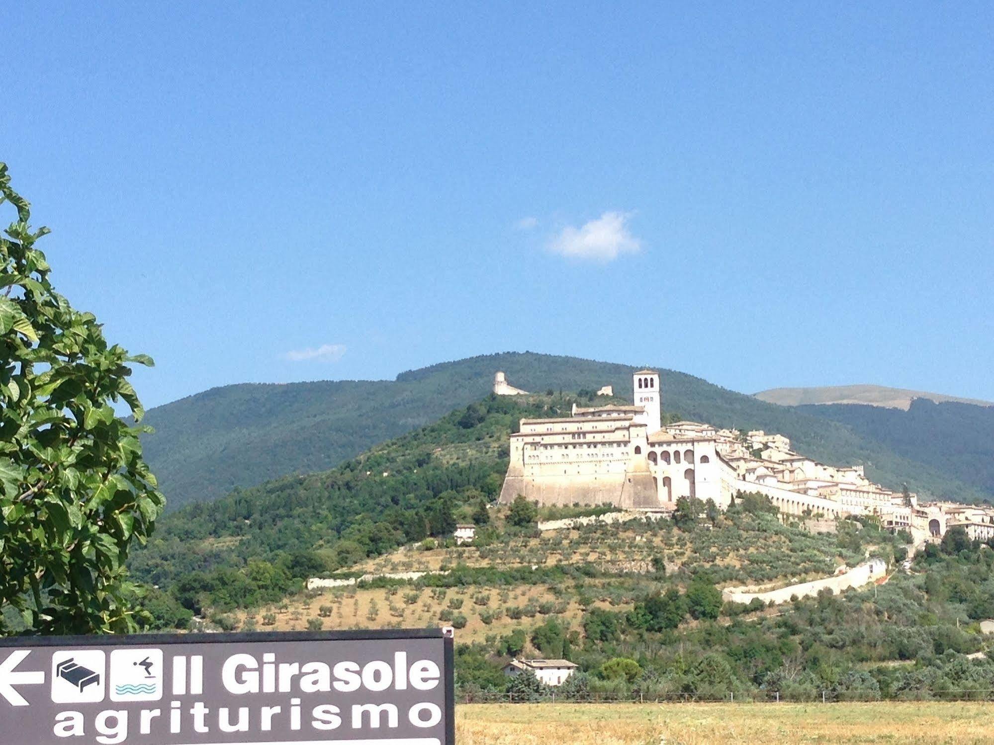 Agriturismo Il Girasole Ασίζη Εξωτερικό φωτογραφία